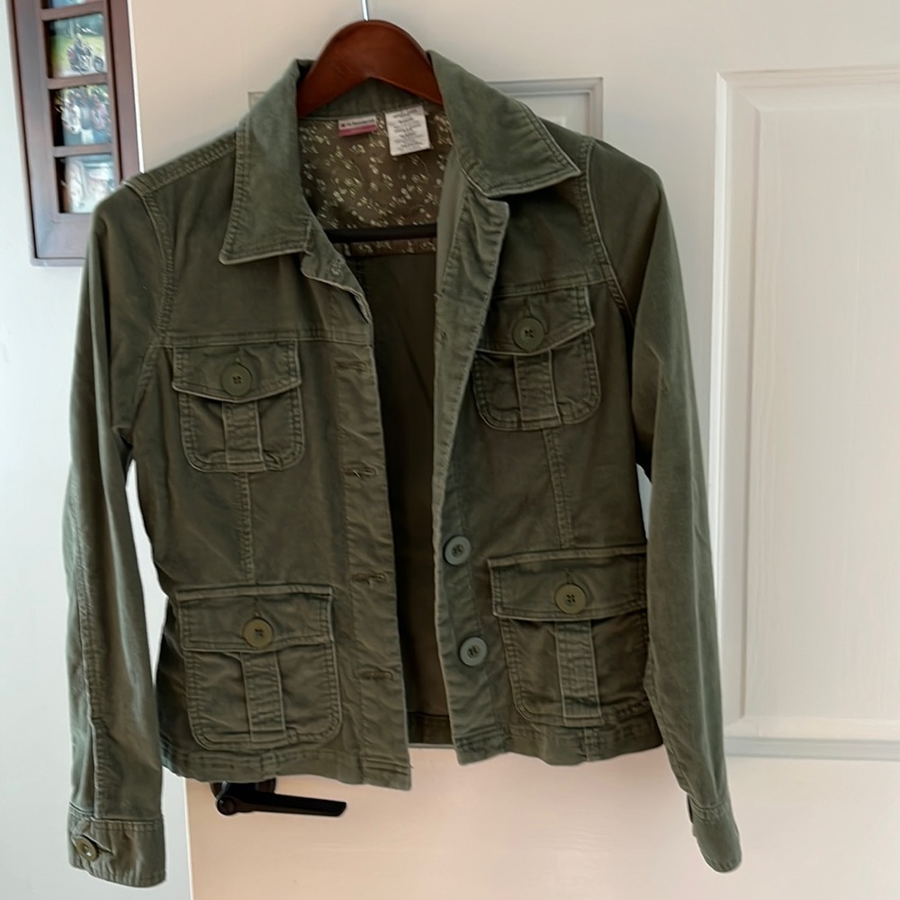 Love this light weight corduroy jacket with a little stretch.